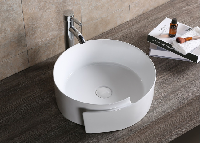 Ceruttispa CR0066 накладная, белая, с завитком 440х460х150
